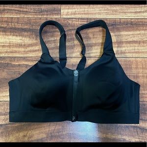 Victoria’s Secret Sports Bra 🖤